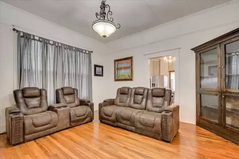 4671 West St, Williston, SC 29853 photo 7