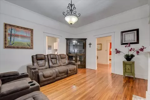 4671 West St, Williston, SC 29853 photo 9