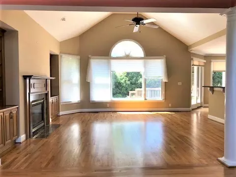 233 Double Eagle Ct, Aiken, SC 29803 photo 2