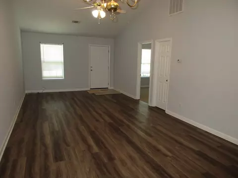 704 Creekside Dr, Evans, GA 30809 photo 3