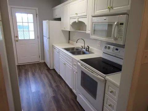 704 Creekside Dr, Evans, GA 30809 photo 4