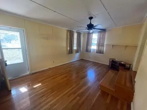 351 Florida St, Springfield, SC 29146 photo 4