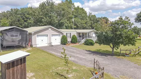 511 Cherry Tree Rd, Williston, SC 29853 photo 3