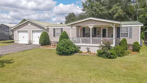 511 Cherry Tree Rd, Williston, SC 29853 photo 1