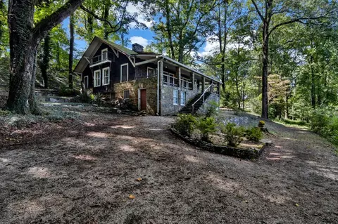 335 Clarks Mountain Rd, Landrum, SC 29356