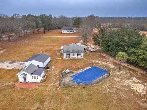 764 766 Blacks Dr, Williston, SC 29853 photo 4