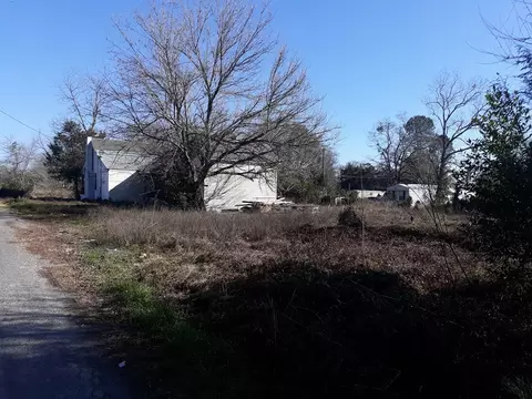 245 4th St, Olar, SC 29843 photo 8