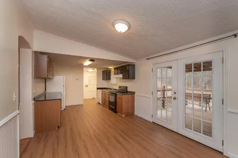 175 Cadle Crossing Rd, Windsor, SC 29856 photo 2