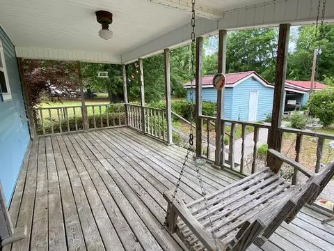 50 Ronald St, Williston, SC 29853 photo 3