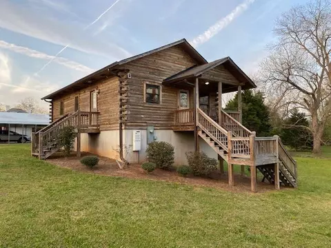811 Cromer Ave, North, SC 29112 photo 1