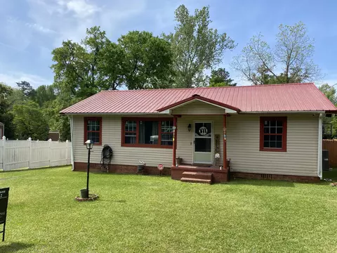 31 Willis Ave, Williston, SC 29853 photo 2
