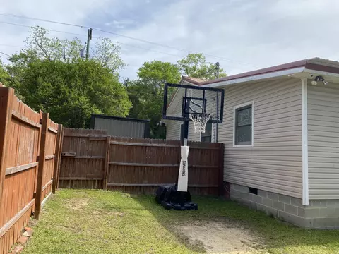 31 Willis Ave, Williston, SC 29853 photo 5