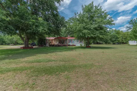 415 Cherry Rd, Barnwell, SC 29812 photo 2