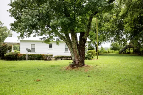 774 Old Olar Rd, Denmark, SC 29042 photo 2
