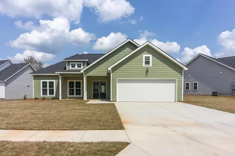 37 Orchard Cir, Edgefield, SC 29824