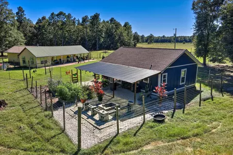 108 Webbs Pond Rd, Williston, SC 29853 photo 1