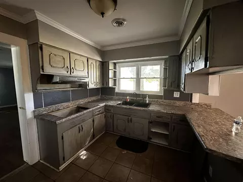 147 Long Ave, Ward, SC 29166 photo 7