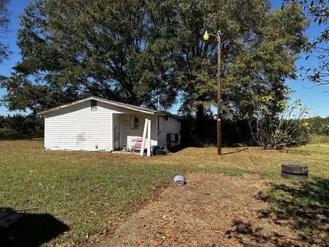 147 Long Ave, Ward, SC 29166 photo 3