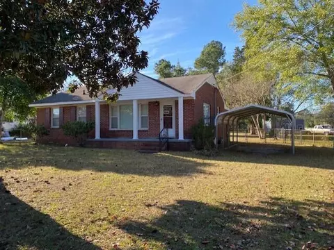 67 Sunnifield Dr, Williston, SC 29853 photo 2