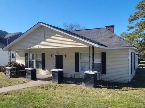 621 Main St, Newberry, SC 29108