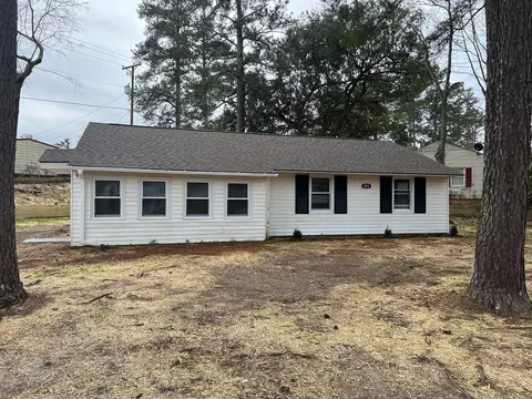 815 Alfred St NE, Aiken, SC 29801 photo 1