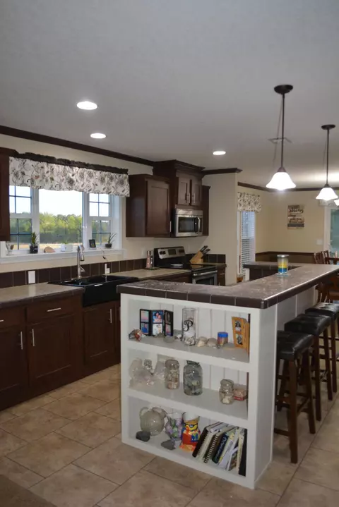 1976 Spring Hill Rd, Gilbert, SC 29054 photo 9