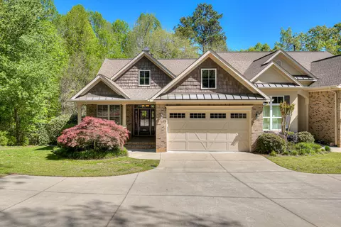 230 Bellewood Dr, Aiken, SC 29803