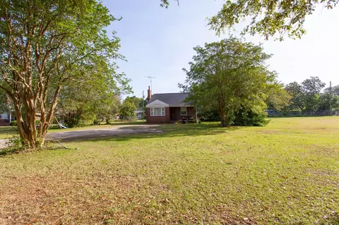 120 Johnny St, Aiken, SC 29803