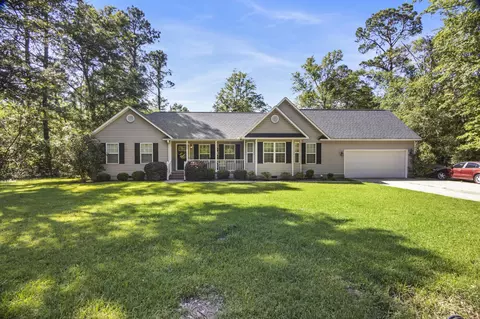 208 Rosewood Dr, Barnwell, SC 29812