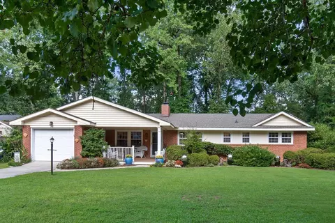 947 Oleander Dr, Aiken, SC 29801
