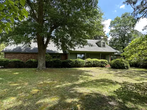 232 Lakeside Dr, Aiken, SC 29803