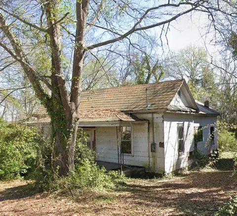 709 Addison St, Johnston, SC 29832 photo 2