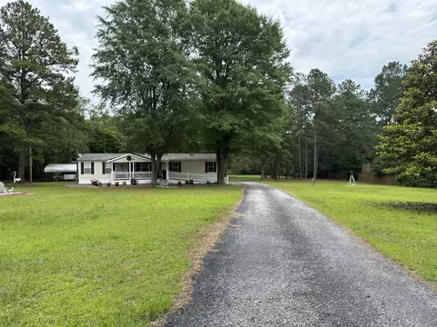 1354 Davis Bridge Rd, Williston, SC 29853 photo 2