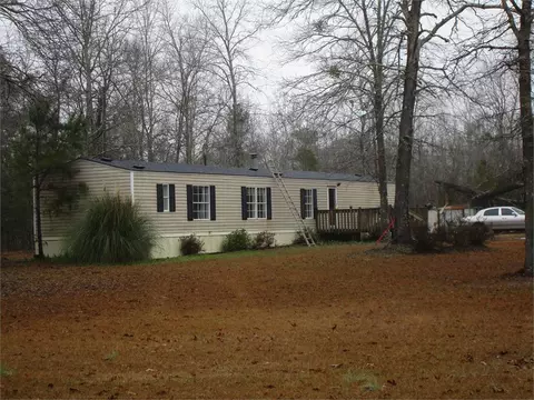 4 Barton Rd, Trenton, SC 29847