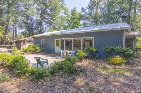 951 Shipes Bluff Rd, Blackville, SC 29817