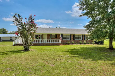 312 Arrowhead Dr, Blackville, SC 29817