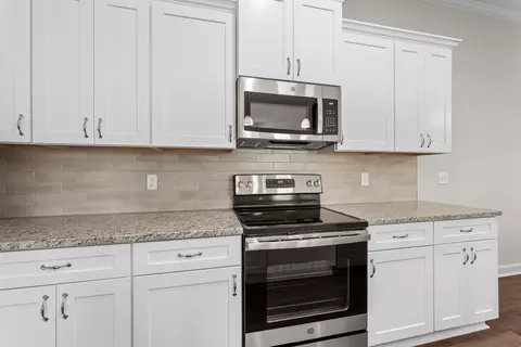 Kitchen - 540 Asher Cv, Aiken, SC 29803 photo 5 of 5