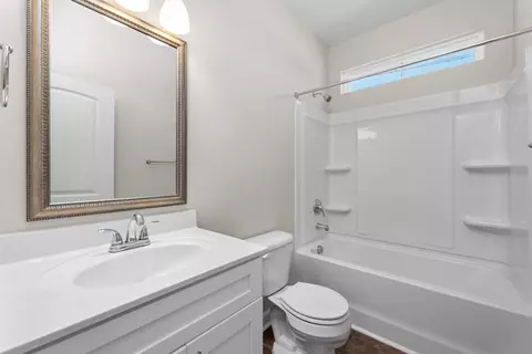 Bath - 540 Asher Cv, Aiken, SC 29803 photo 4 of 4