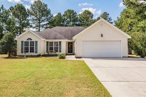 201 Crystal Peak Dr, Graniteville, SC 29829