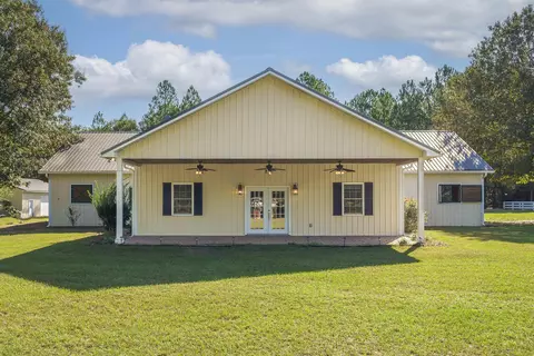 1040 Bethcar Church Rd, Wagener, SC 29164