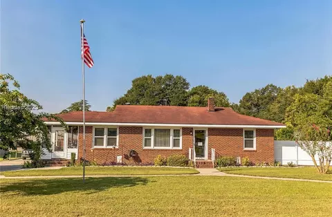 310 4th St, Jackson, SC 29831