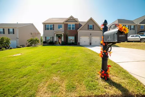 217 Fioli Cir, Graniteville, SC 29829