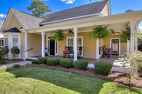 226 Pinckney Pl, Aiken, SC 29803