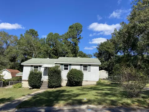106 Henry St, New Ellenton, SC 29809