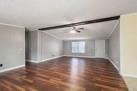 233 Trucker Ln, Williston, SC 29853 photo 2