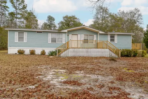 255 Edrich St, Barnwell, SC 29812