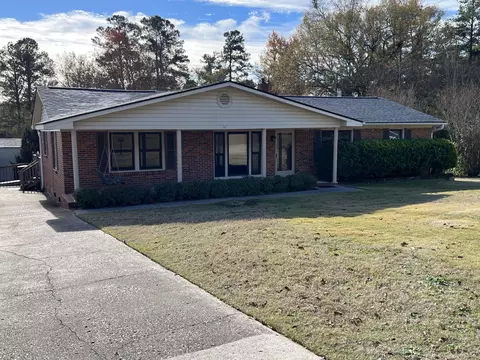 1419 Waccamaw Dr, North Augusta, SC 29841