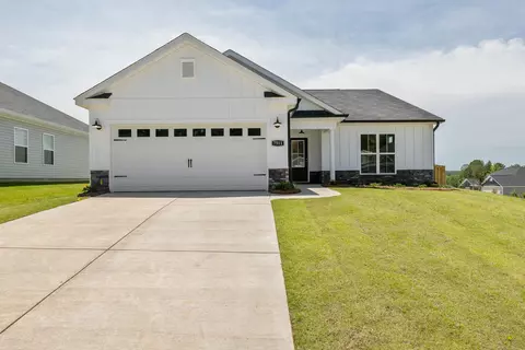 7511 Paisley Cir, Graniteville, SC 29829