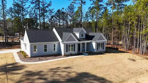 101 Epworth Ln, Mccormick, SC 29835