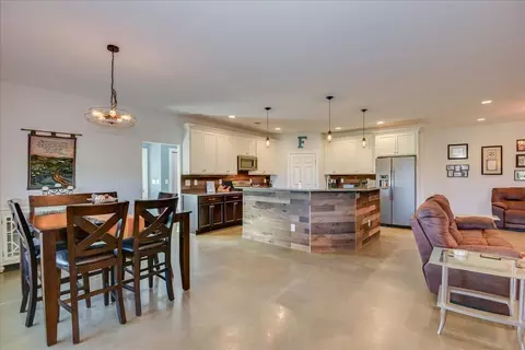 7184 Riker Trl, Windsor, SC 29856 photo 8